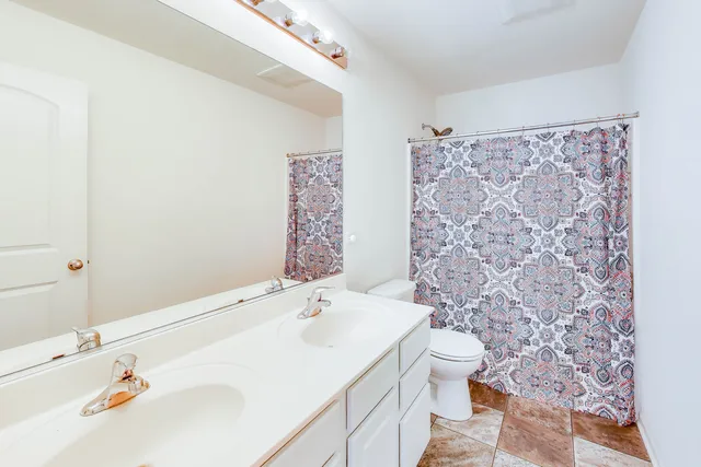 $425,000 | 1749 Serenity Court, Antioch, IL 60002