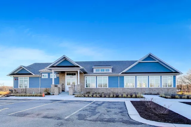 $425,000 | 1749 Serenity Court, Antioch, IL 60002