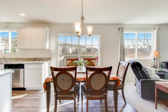 $425,000 | 1749 Serenity Court, Antioch, IL 60002