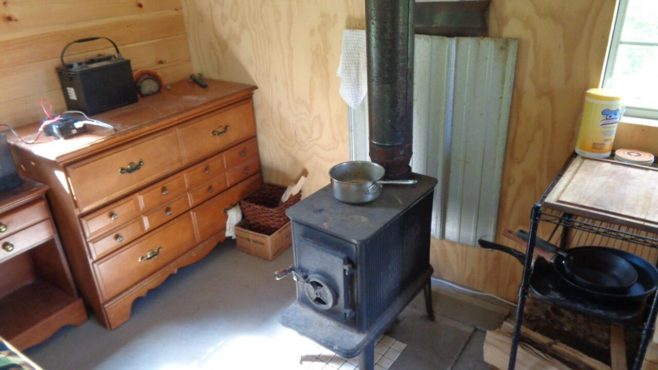 242 Curtis Road Monroe, ME 04951 - Photo 20 of 28 Guest cabin
