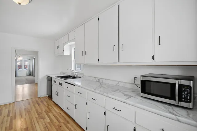 $137,500 | 1204 1st Avenue Northeast, Austin, MN 55912