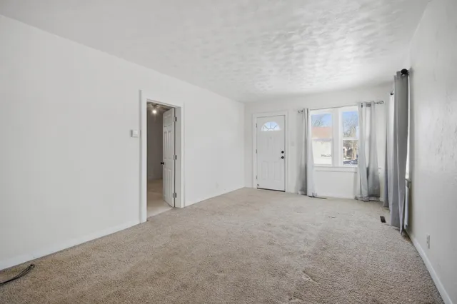 $137,500 | 1204 1st Avenue Northeast, Austin, MN 55912