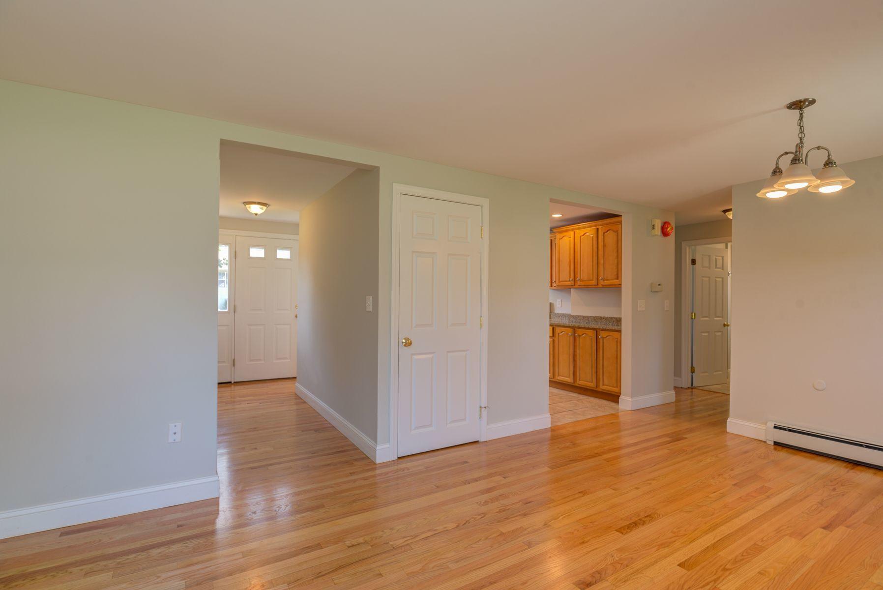 112 Springwood Road South Portland, ME 04106 - Photo 11 of 17 112 Springwood