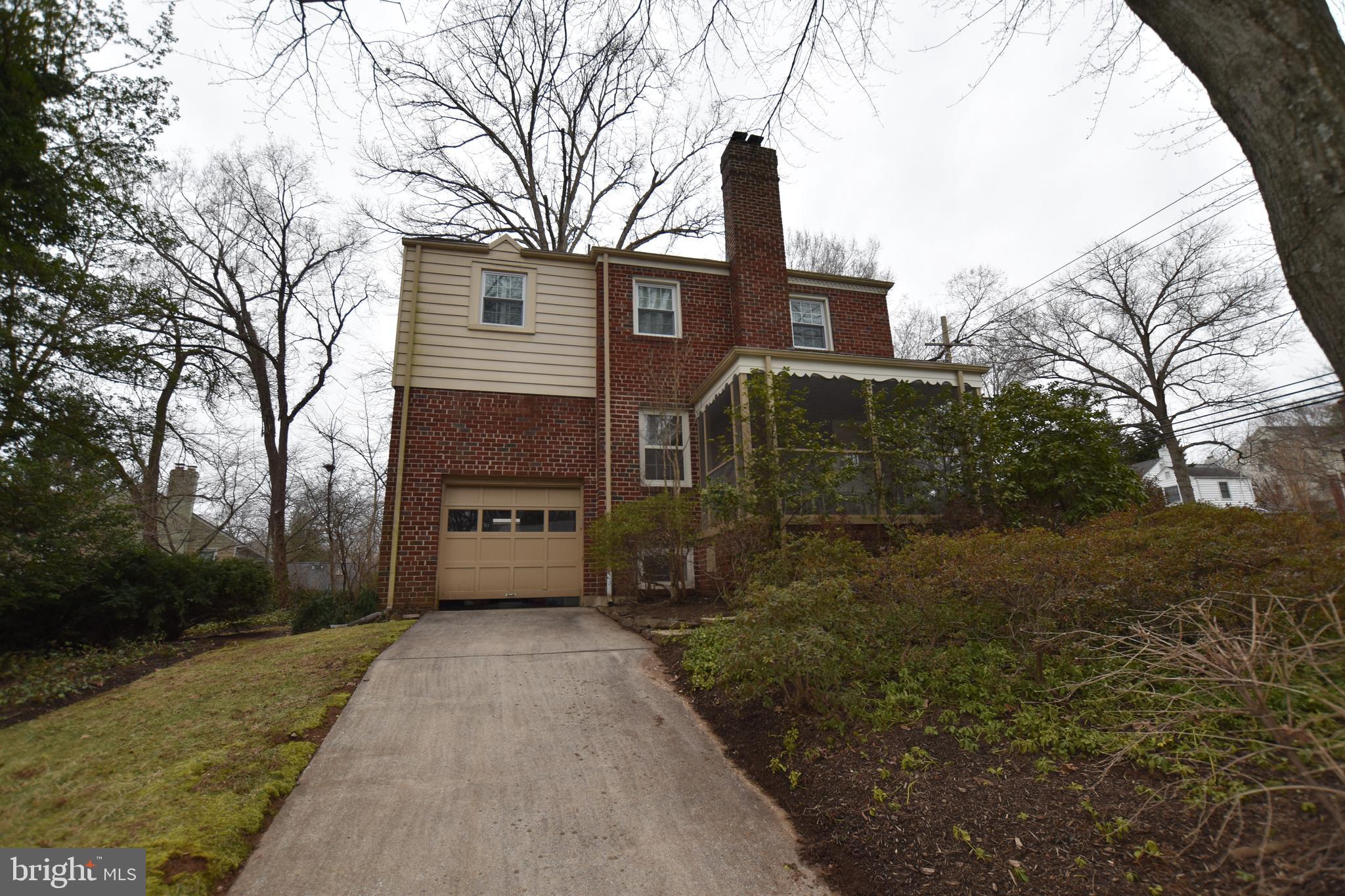 5800 Roosevelt Street Bethesda, MD 20817 - Photo 17 of 20 Side View