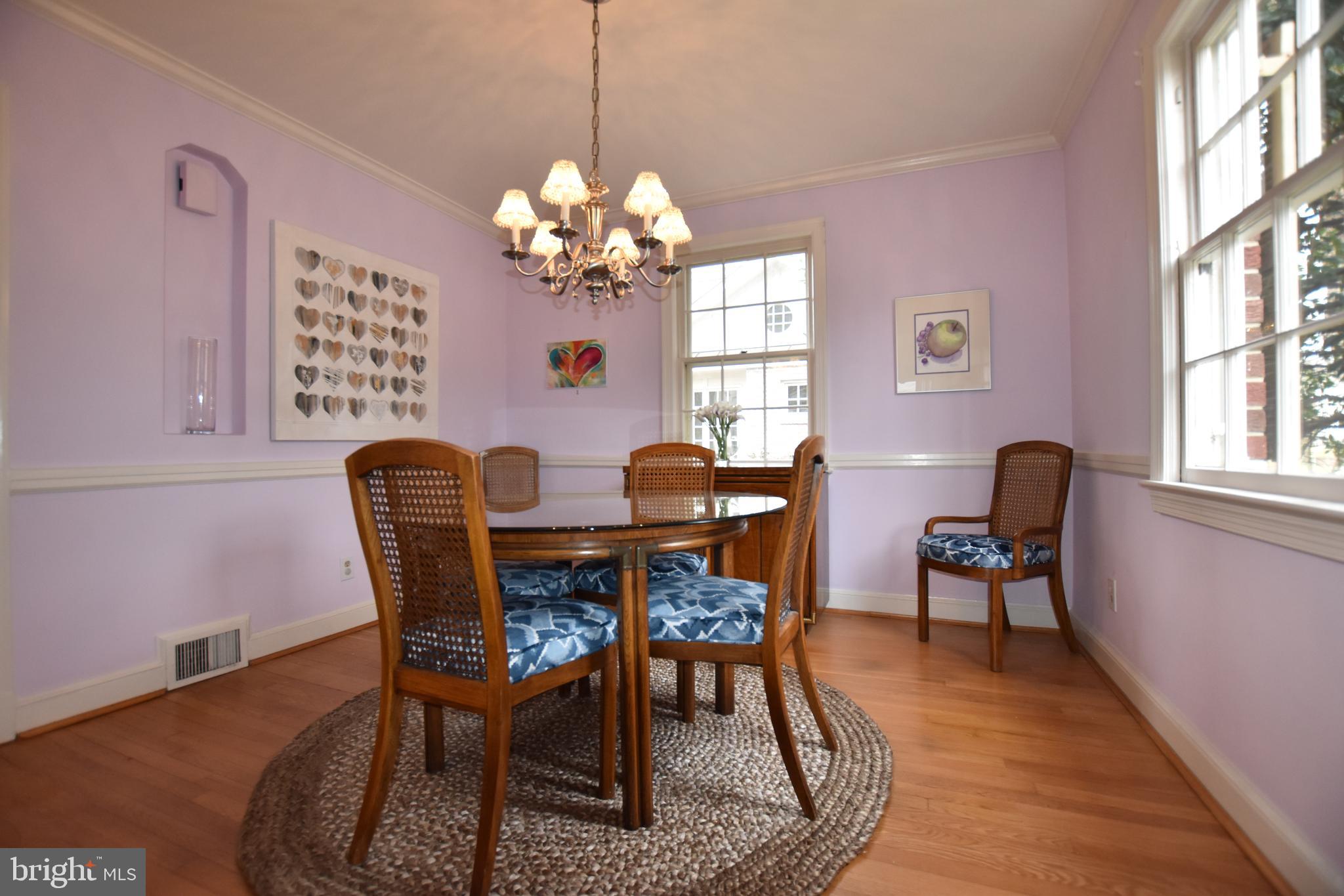 5800 Roosevelt Street Bethesda, MD 20817 - Photo 5 of 20 Dining Room
