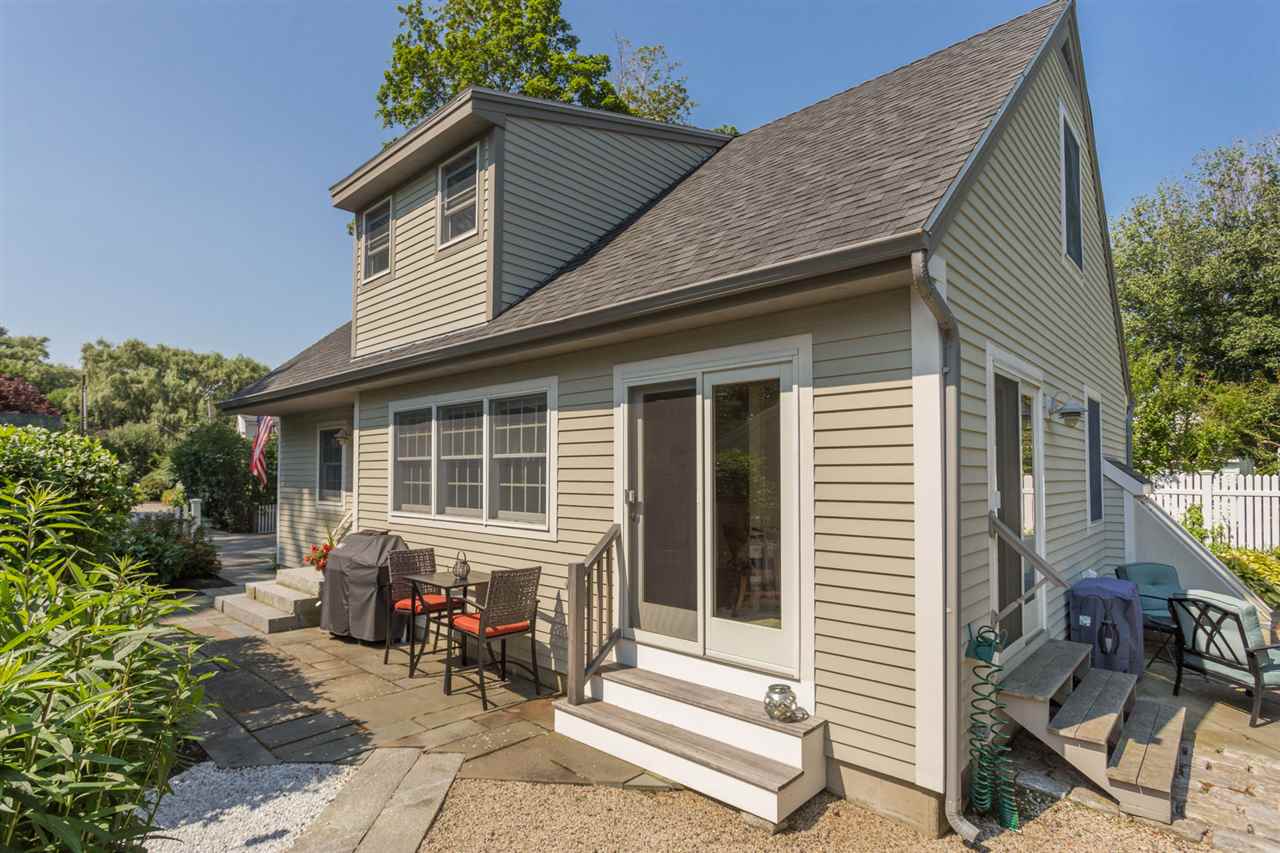 148 Main Street New Castle, NH 03854 - Photo 2 of 40