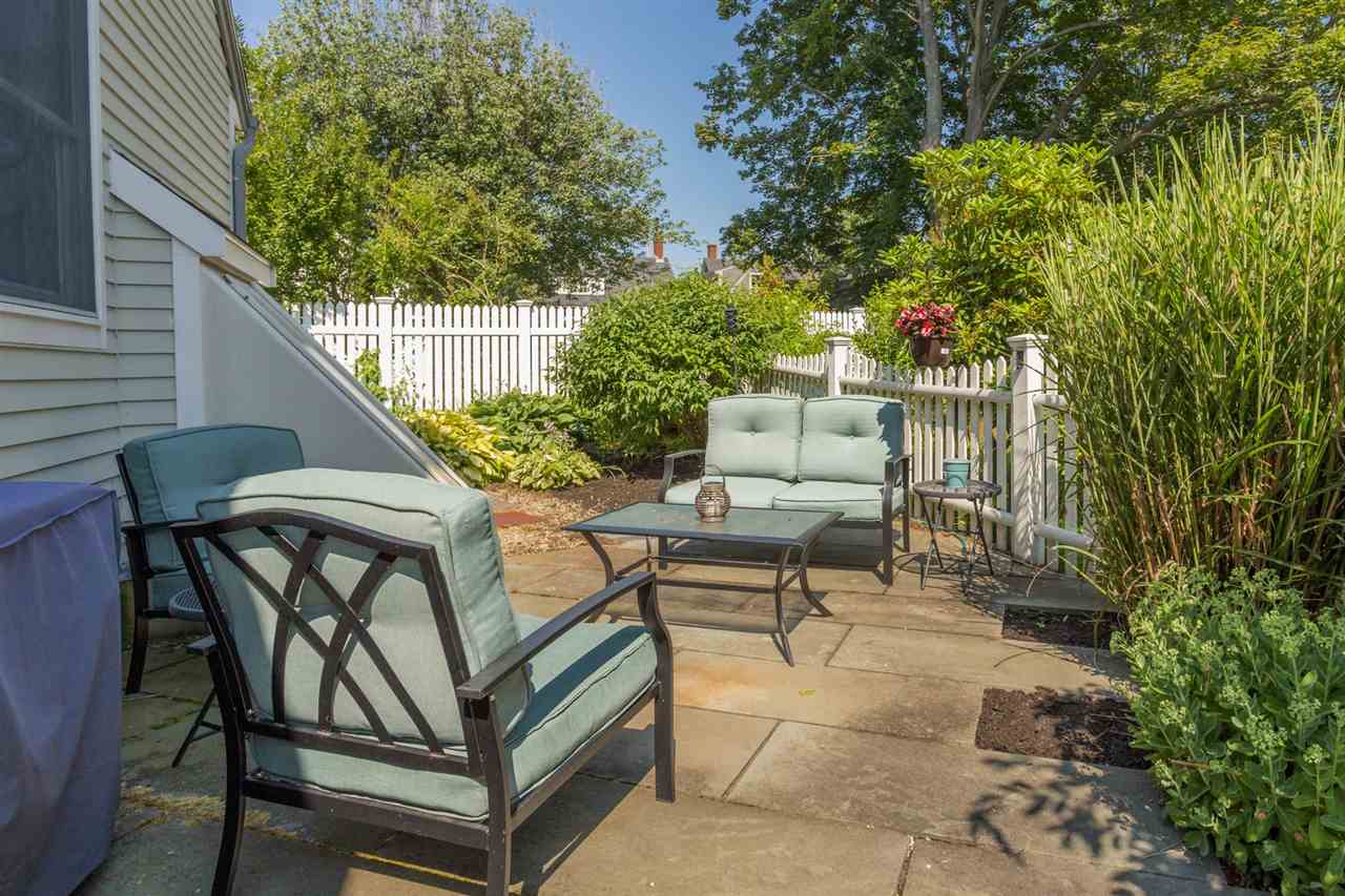 148 Main Street New Castle, NH 03854 - Photo 9 of 40
