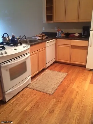 $2,400 | 525 Central Avenue, Unit 307, Westfield, NJ 07090