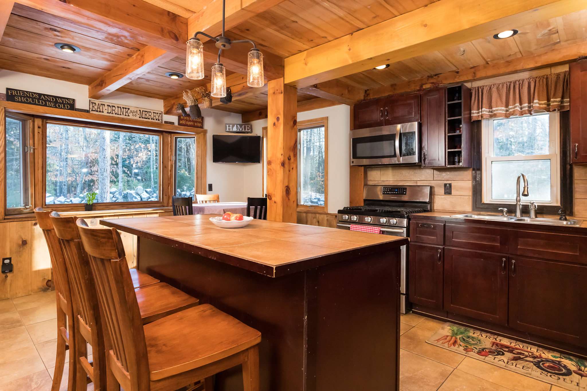 294 Beach Pond Road Wolfeboro, NH 03894 - Photo 8 of 40