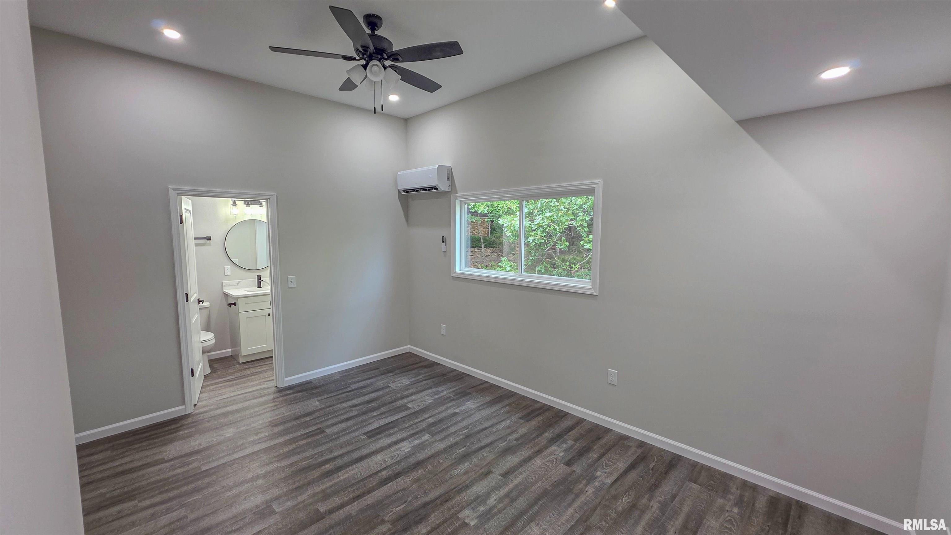 12185 Pebble Point Road Marion, IL 62959 - Photo 38 of 49