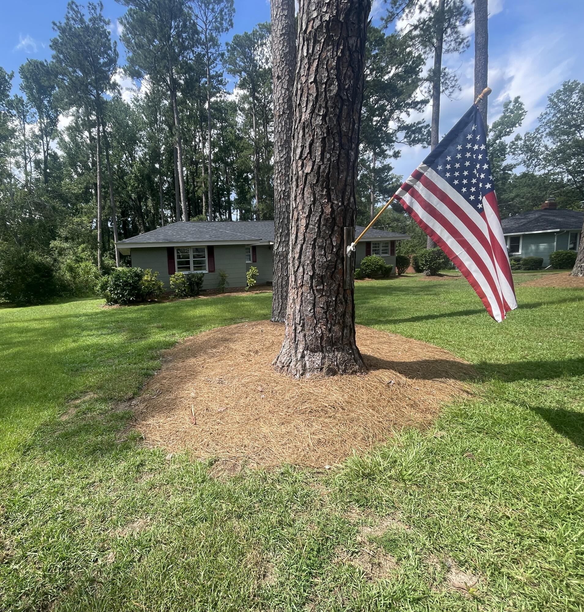 118 Langham Street Thomson, GA 30824 - Photo 2 of 24 IMG_1916