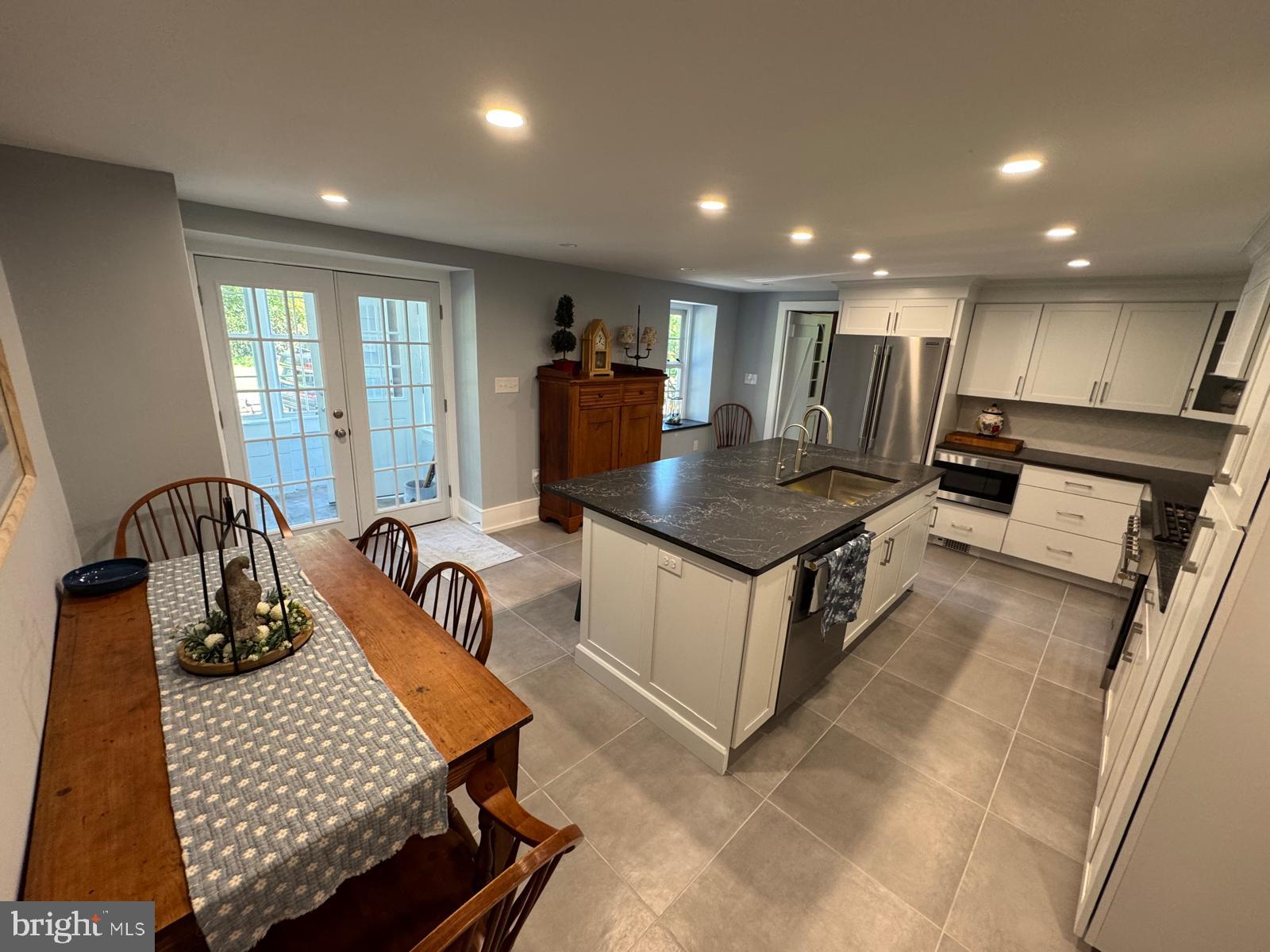 512 Swedesford Road Ambler, PA 19002 - Photo 6 of 27 State of the Art High End Professional Appliances