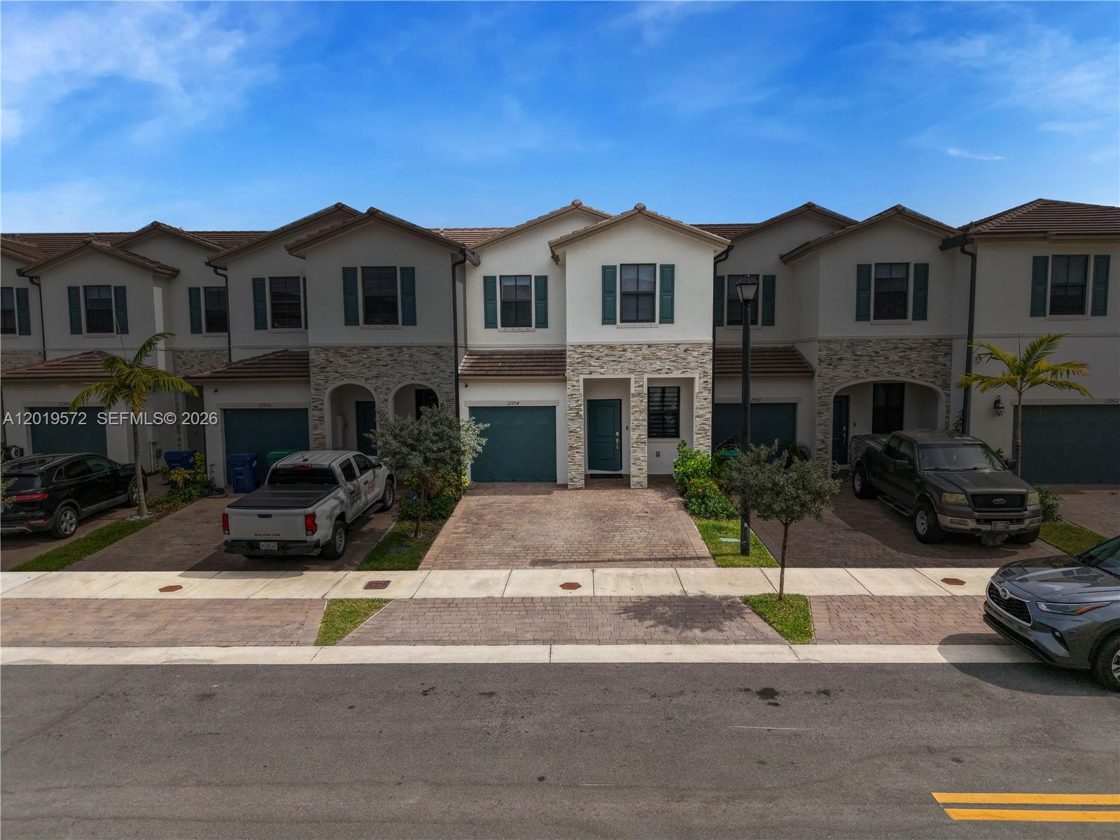 12954 Southwest 231st Street Miami, FL 33170 - Photo 23 of 35