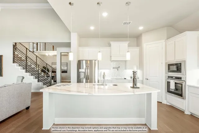 $749,451 | 743 Crystal Lk Lane, Red Oak, TX 75154