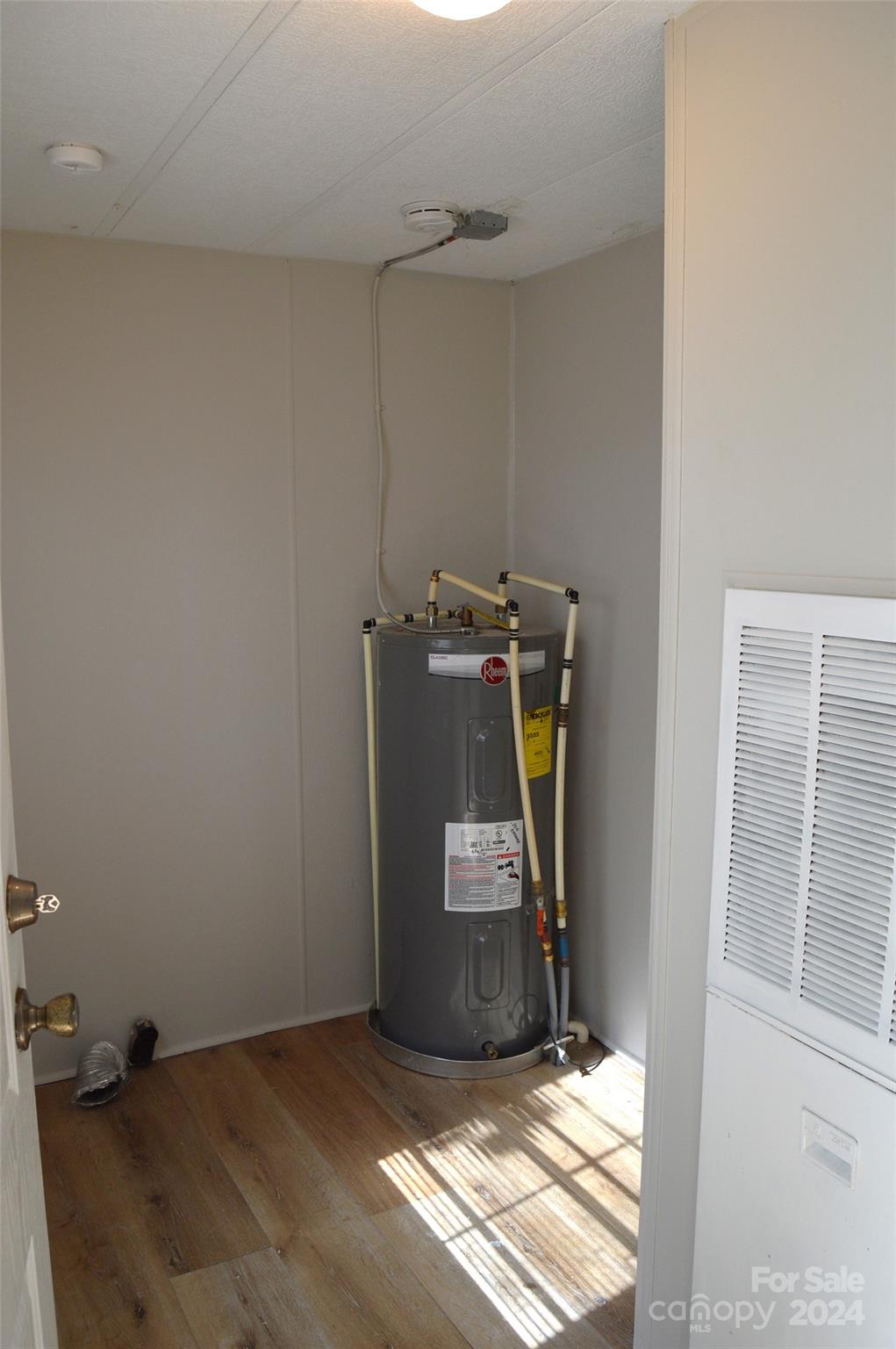 613 West Lewis Ferry Road Statesville, NC 28677 - Photo 19 of 22 a view of a storage & utility room