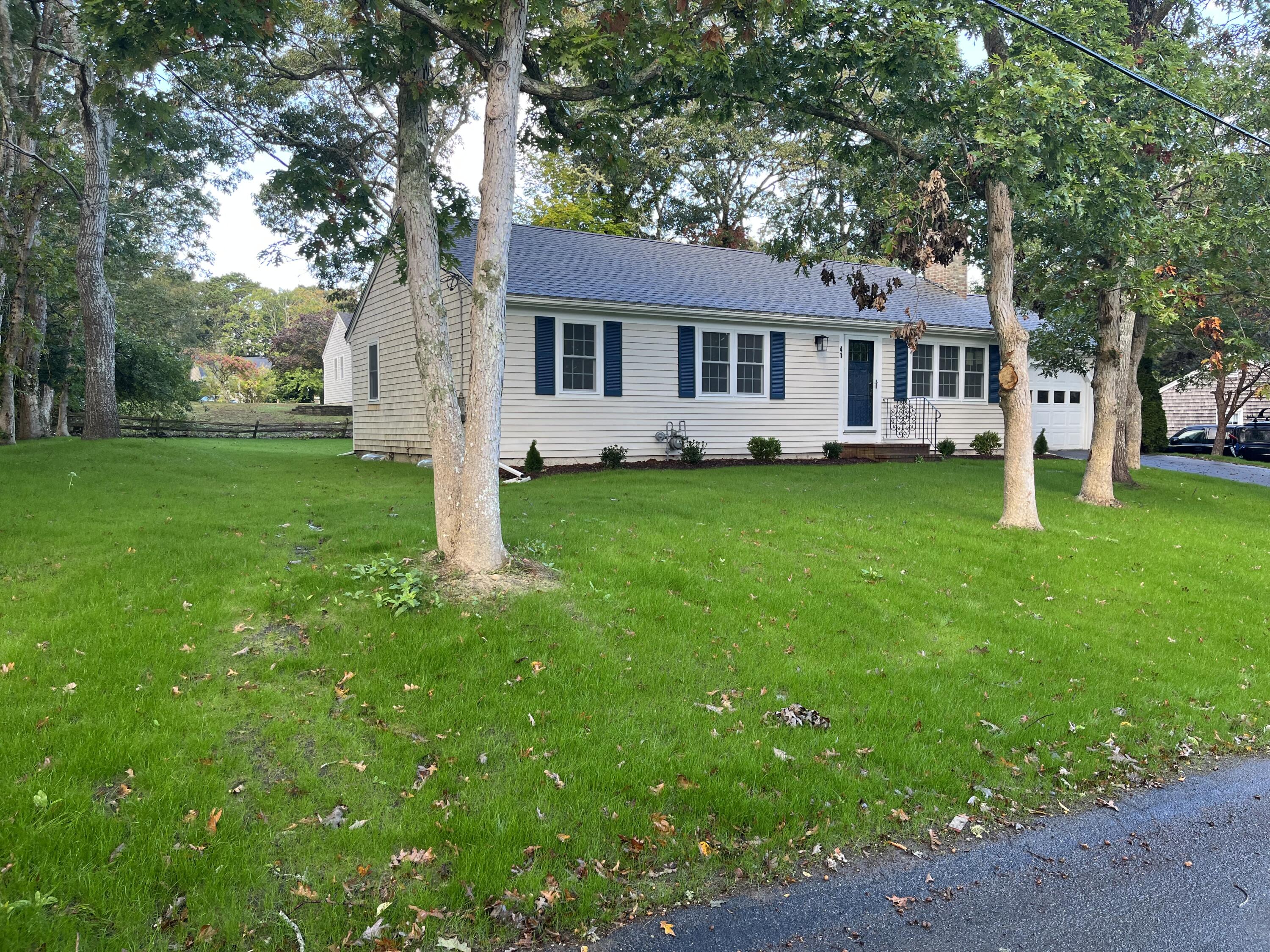 41 Buttonwood Road Harwich, MA 02645 - Photo 1 of 16 IMG_4006