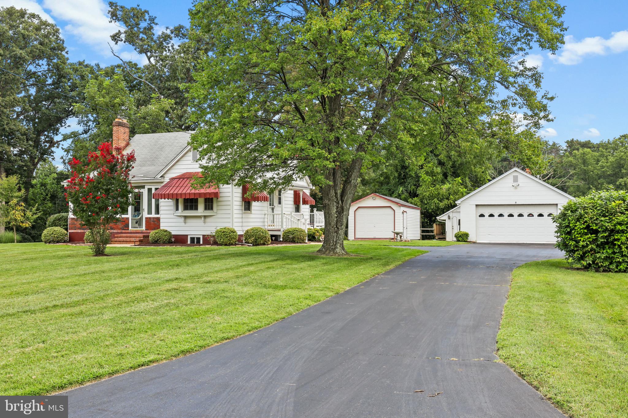 1058 Minnetonka Road Severn, MD 21144 - Photo 3 of 96 paved drive with plenty of parking