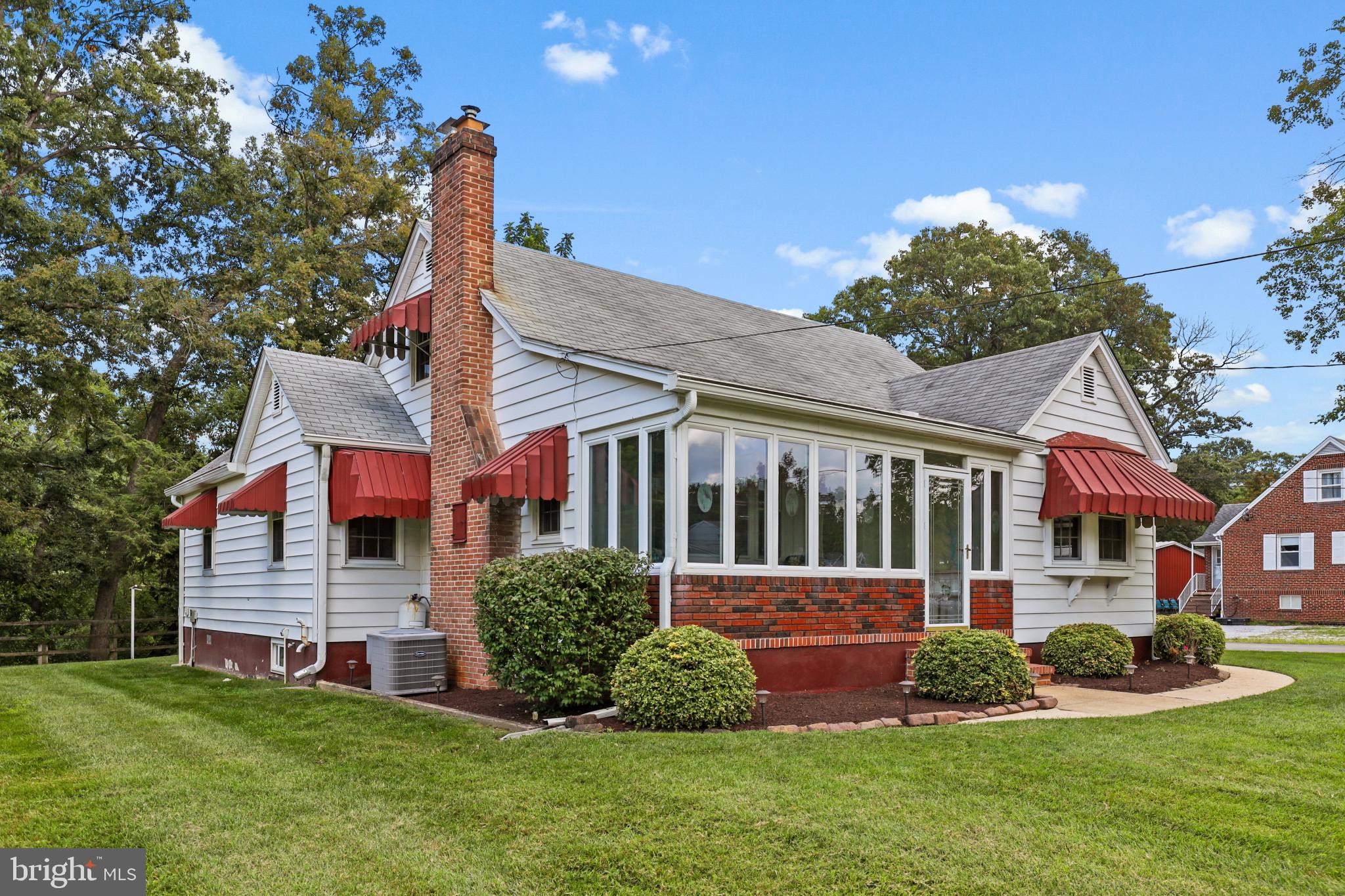 1058 Minnetonka Road Severn, MD 21144 - Photo 4 of 96