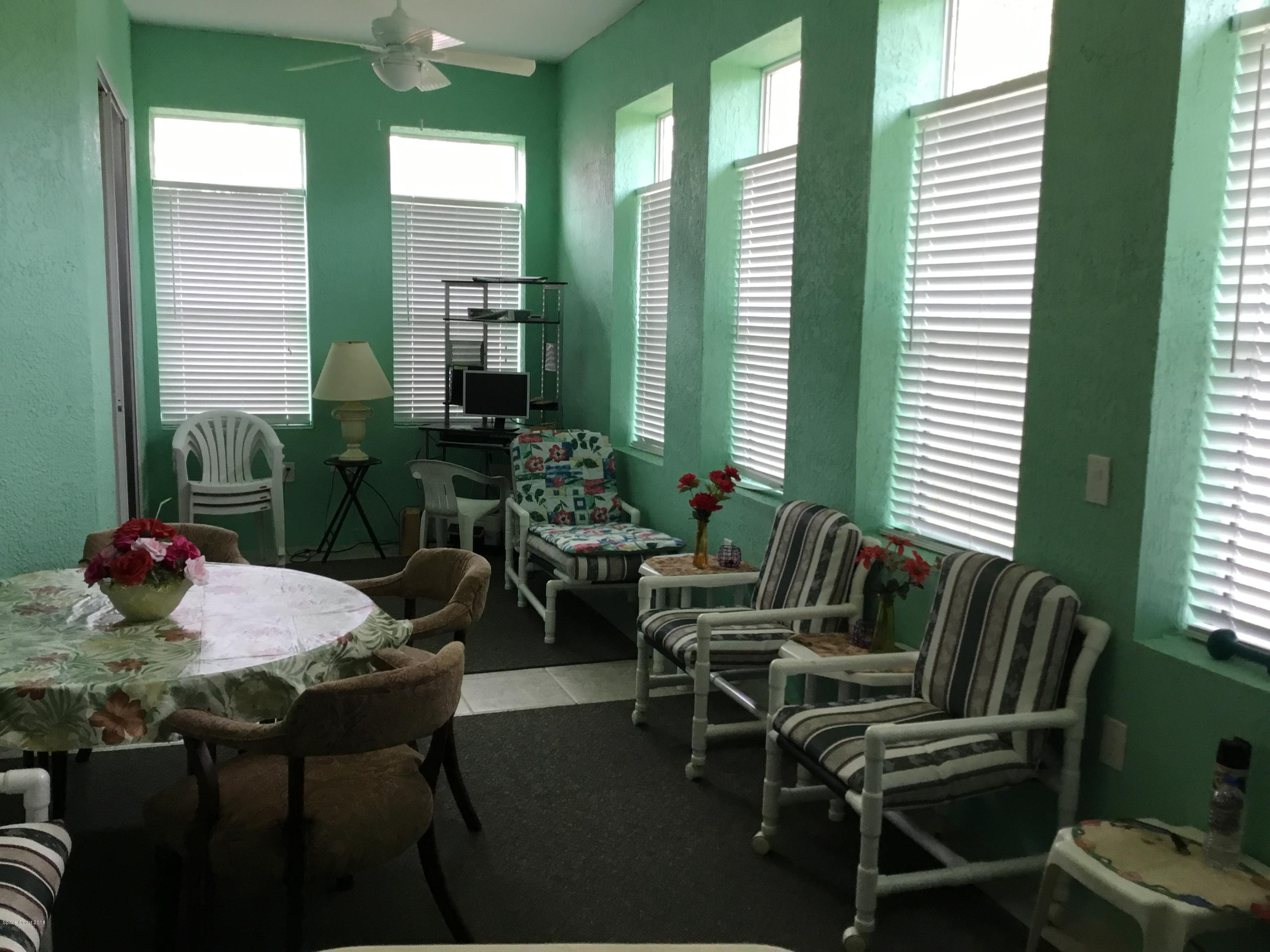 723 Raleigh Road Southeast Palm Bay, FL 32909 - Photo 12 of 15 8A97F9FA-CAB4-447C-8939-0D3A1FCF32A2