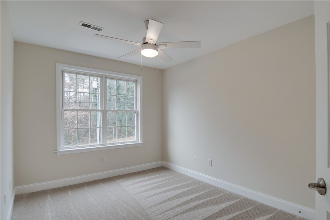 1515 A Marina Road Anderson, SC 29625 - Photo 14 of 20