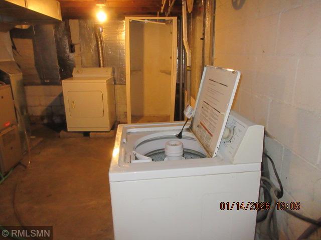 618 7th Street Southwest Willmar, MN 56201 - Photo 17 of 25