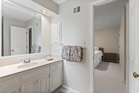 $625,000 | 11221 Granada Lane, Leawood, KS 66211