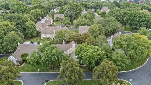$625,000 | 11221 Granada Lane, Leawood, KS 66211
