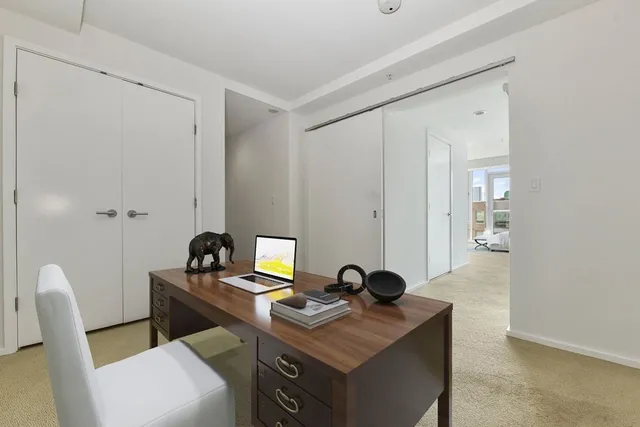 $3,800 | 2 Earhart Street, Unit 714, Cambridge, MA 02141