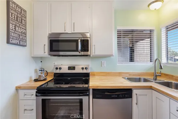 $385,000 | 460 Golden Avenue, Unit 434, Long Beach, CA 90802