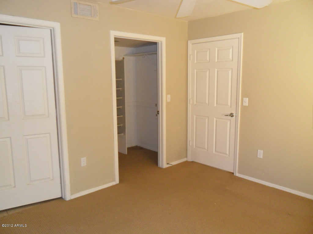 9990 North Scottsdale Road, Unit 2018 Paradise Valley, AZ 85253 - Photo 12 of 27 Master Bedrrom 3