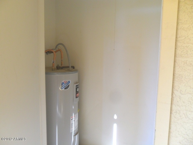 9990 North Scottsdale Road, Unit 2018 Paradise Valley, AZ 85253 - Photo 23 of 27 Storage & Water Heater