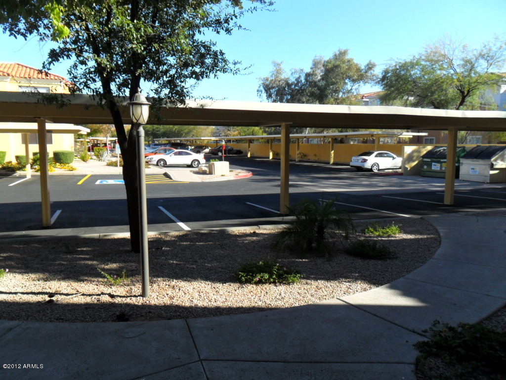 9990 North Scottsdale Road, Unit 2018 Paradise Valley, AZ 85253 - Photo 25 of 27 Parking