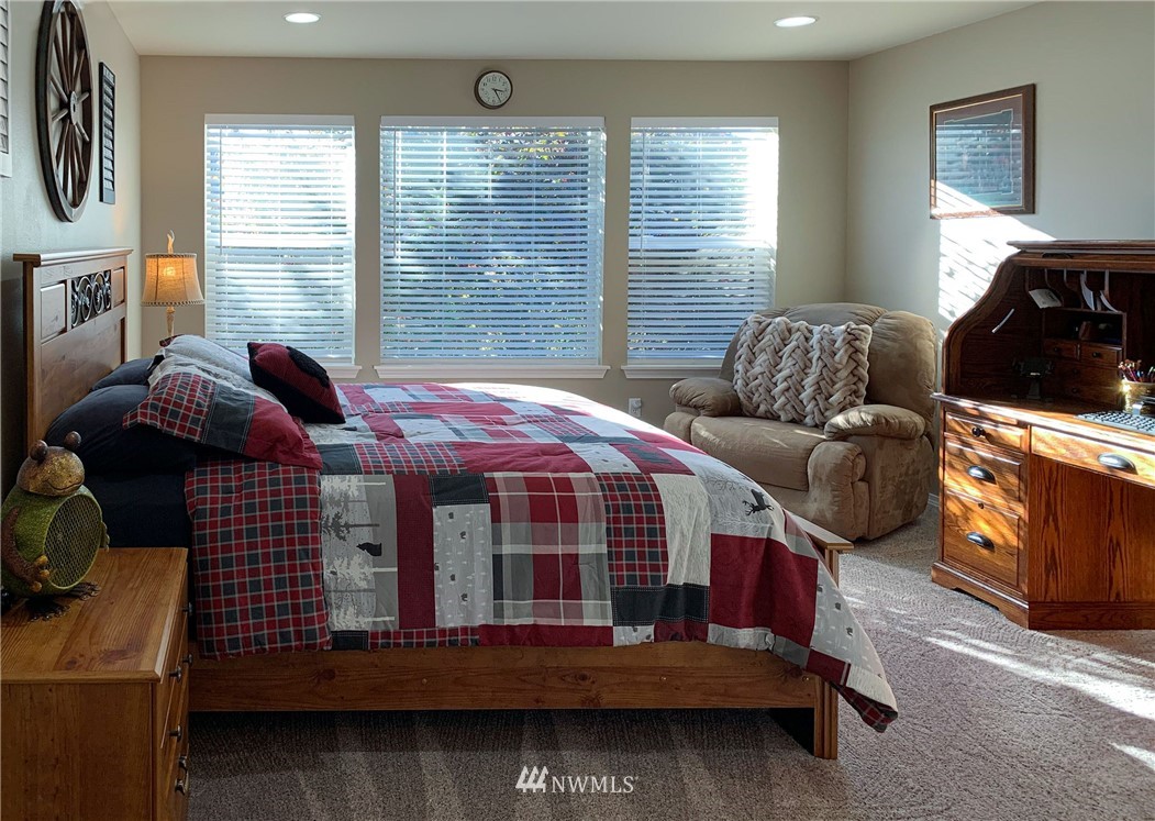 7069 Radius Loop Southeast Lacey, WA 98513 - Photo 19 of 31 Gallery Image 19