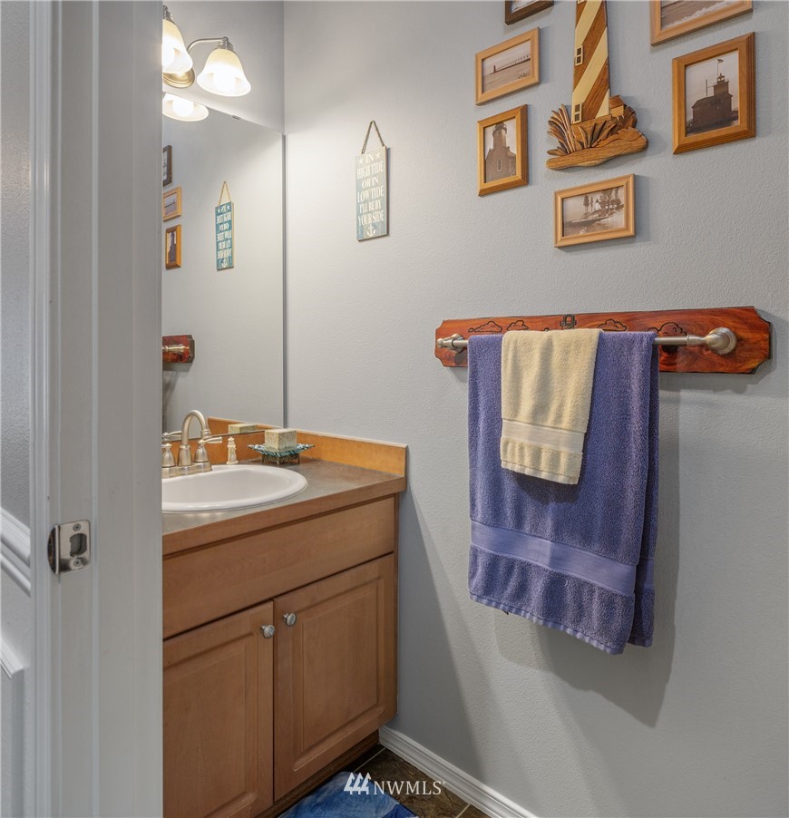 7069 Radius Loop Southeast Lacey, WA 98513 - Photo 10 of 31 Gallery Image 10