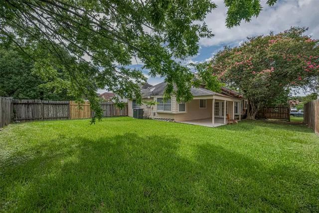 $1,785 | 15827 Beechnut Street, Houston, TX 77083