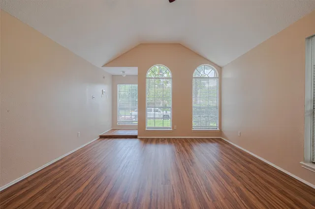 $1,785 | 15827 Beechnut Street, Houston, TX 77083