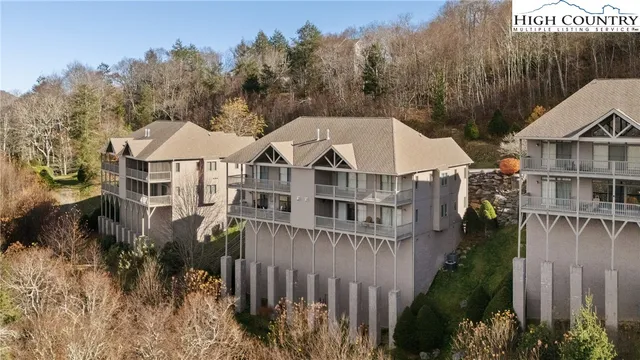 $549,000 | 375 Pleasant View, Unit 2D, Sugar Mountain, NC 28604