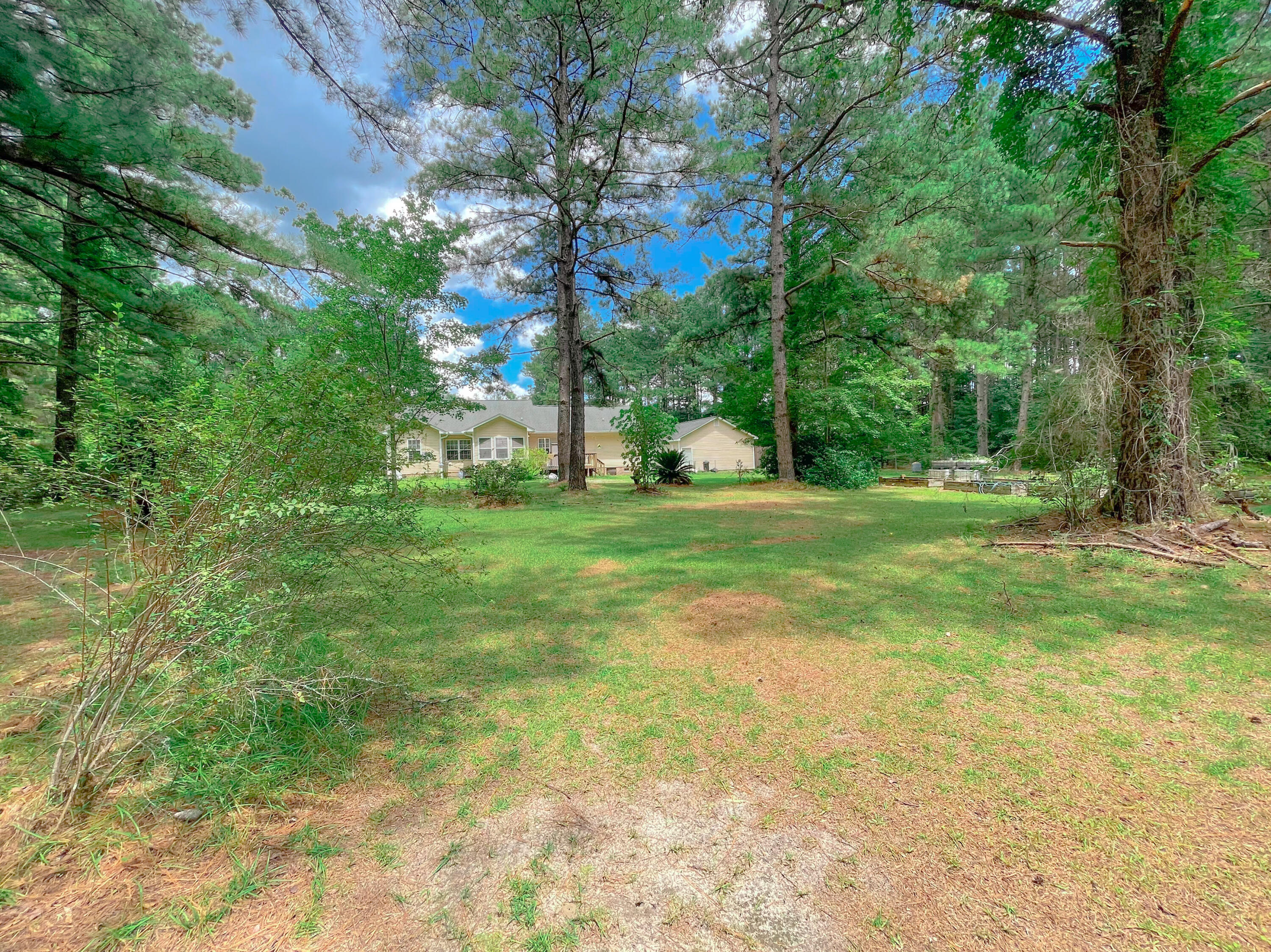 141 Cross Creek Road Reevesville, SC 29471 - Photo 7 of 40 A674CF37-F8D6-4E05-81CF-64E3B286D558