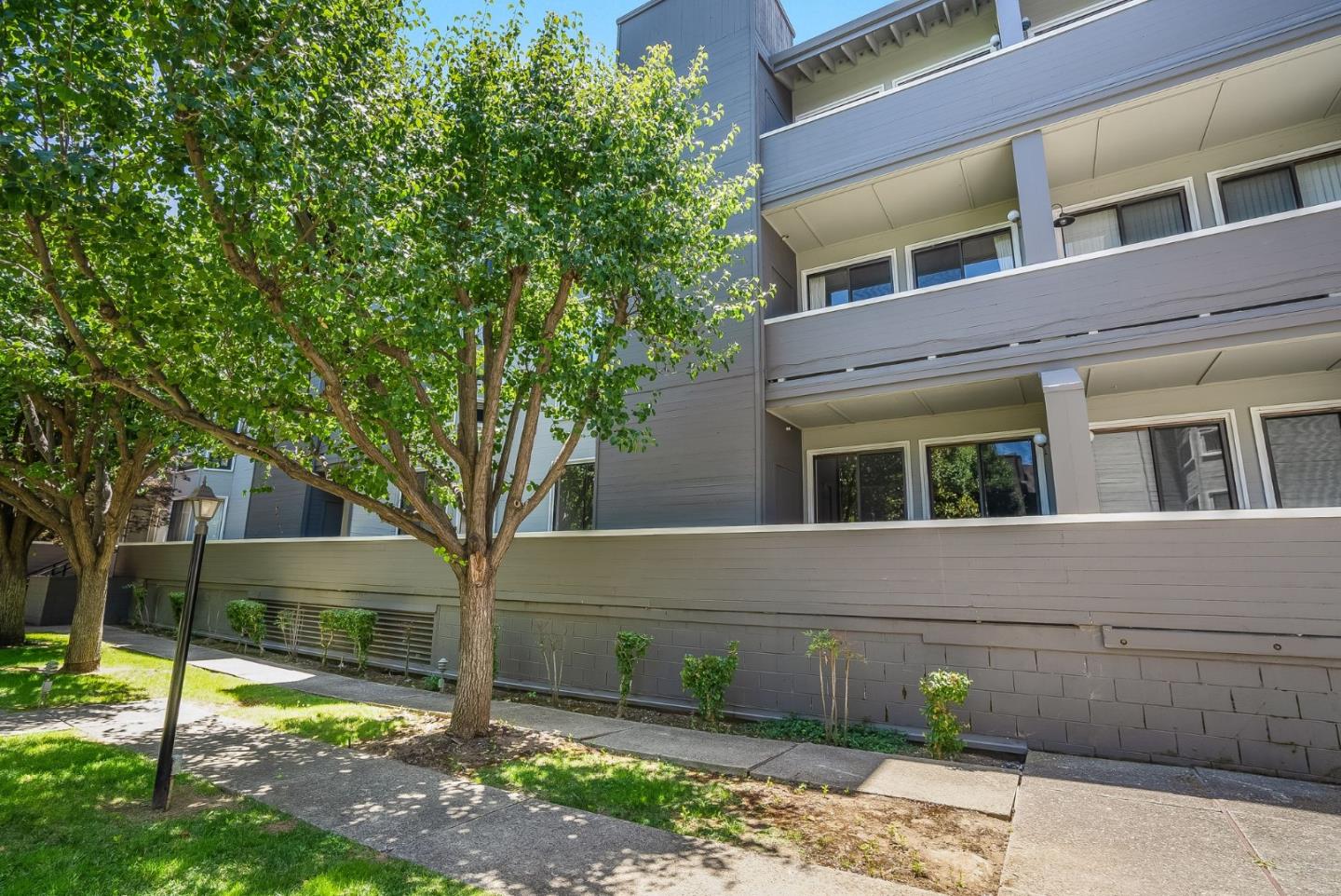 22330 Homestead Road, Unit 117 Cupertino, CA 95014 - Photo 23 of 25 Gallery Image 23