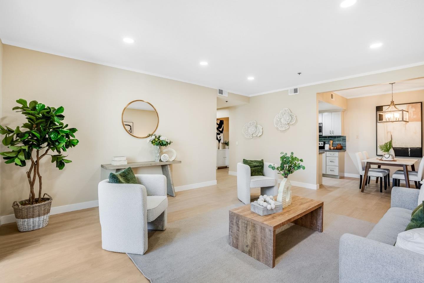 22330 Homestead Road, Unit 117 Cupertino, CA 95014 - Photo 4 of 25 Gallery Image 4