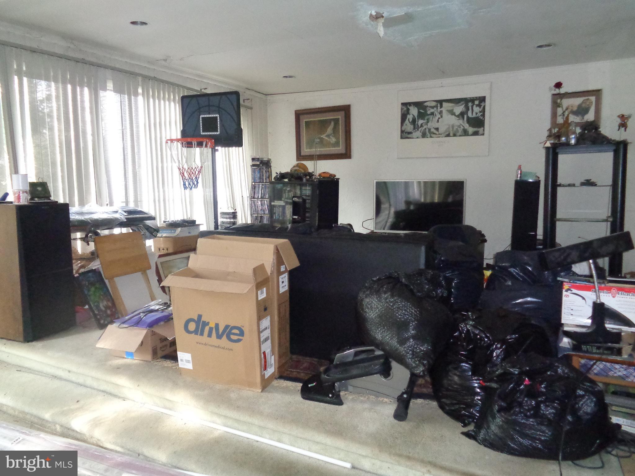 1480 Noble Road Jenkintown, PA 19046 - Photo 6 of 36