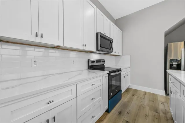 $2,400 | 2505 Birmingham Avenue, Dallas, TX 75215