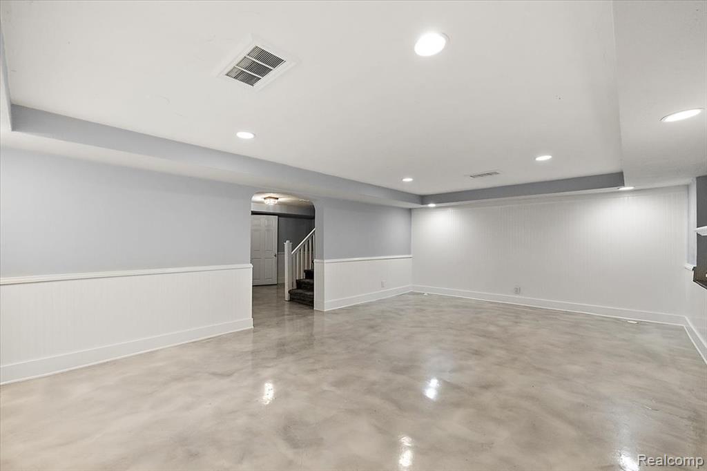 1051 Devonshire Road Grosse Pointe, MI 48230 - Photo 76 of 99