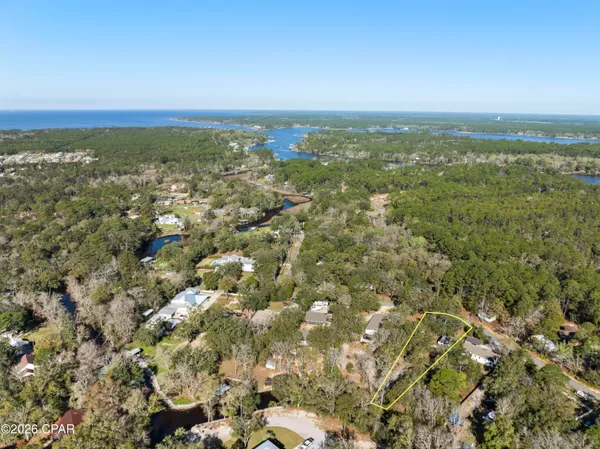 $210,000 | 211 Carol Drive, Freeport, FL 32439