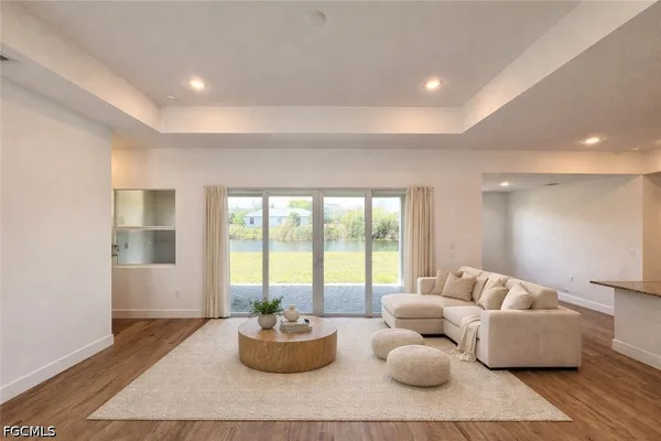 $2,300 | 2914 Southwest 5th Street, Cape Coral, FL 33991