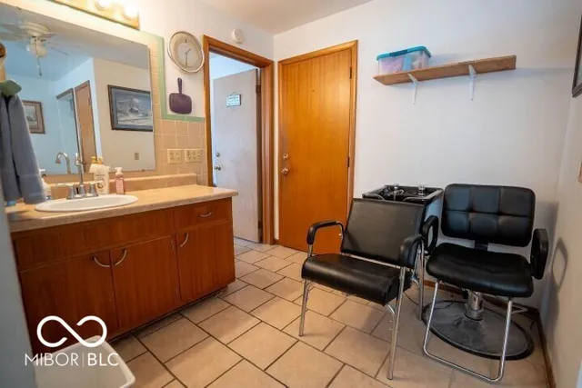 $209,900 | 809 Crescent Drive, New Castle, IN 47362