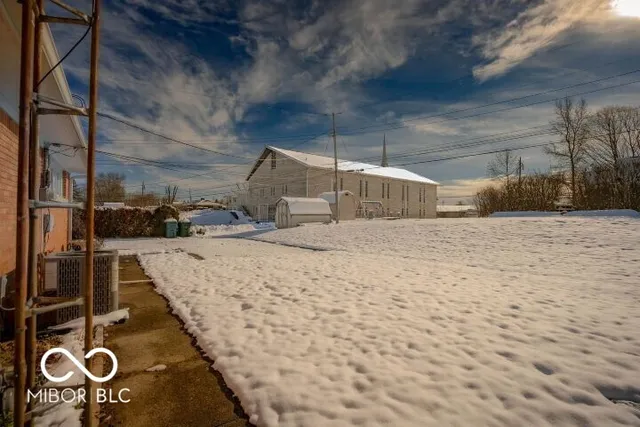 $209,900 | 809 Crescent Drive, New Castle, IN 47362