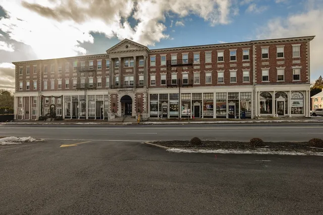 $315,000 | 354 North Main Street, Unit 214, Andover, MA 01810