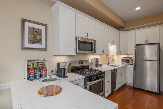 $315,000 | 354 North Main Street, Unit 214, Andover, MA 01810