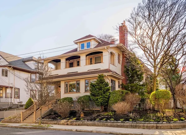 $899,000 | 34 Quincy Street, Unit 1, Medford, MA 02155